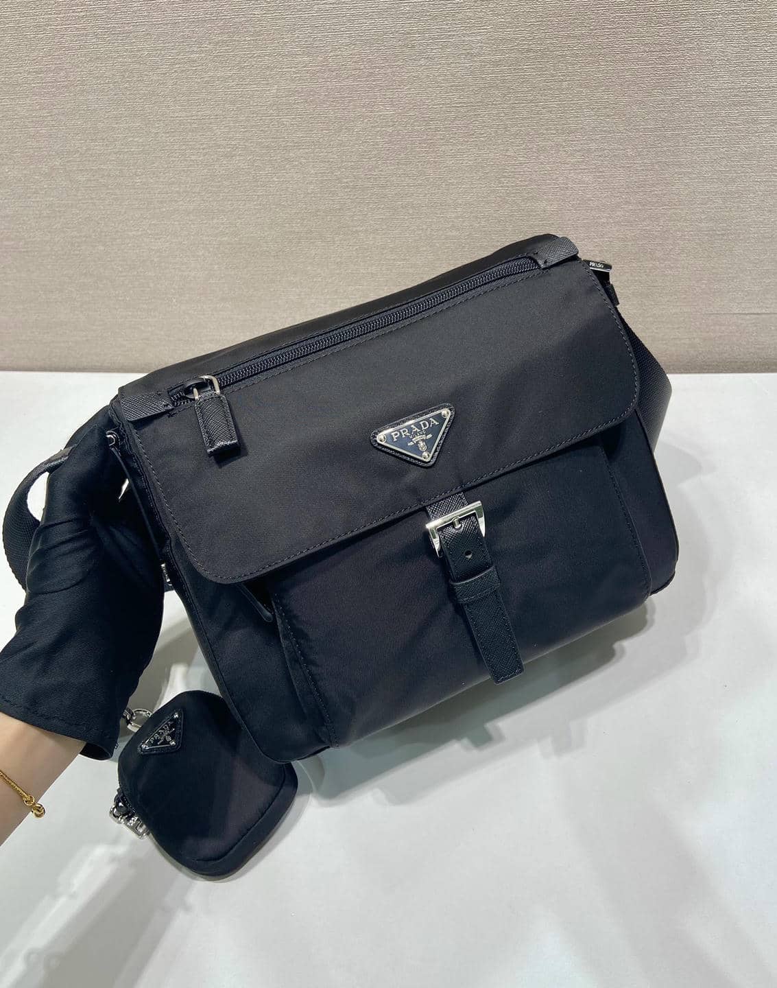 003Series-Messenger Bag
